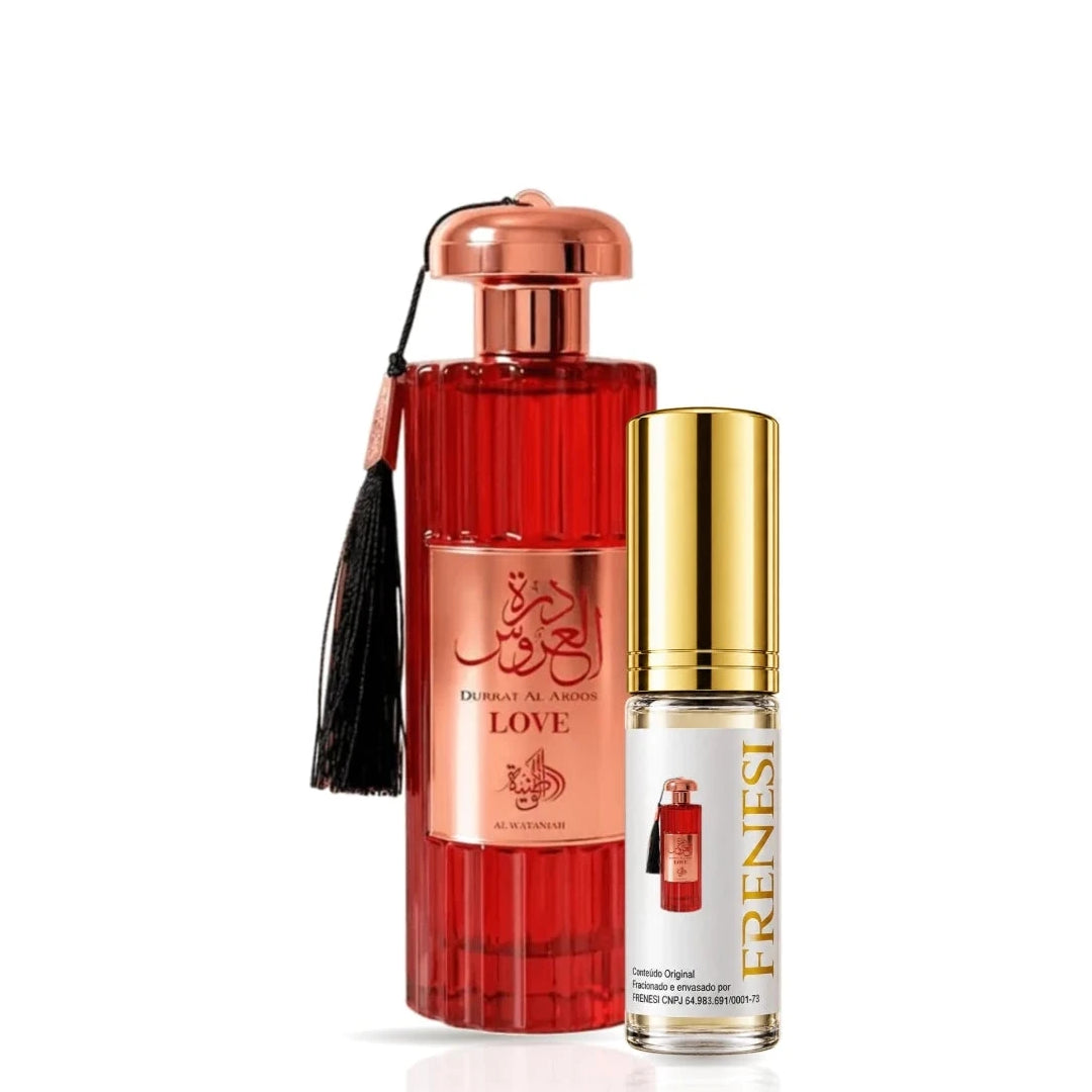 Durrat Al Aroos Love Eau de Parfum, de Al Wataniah, ao lado do decant da Frenesi