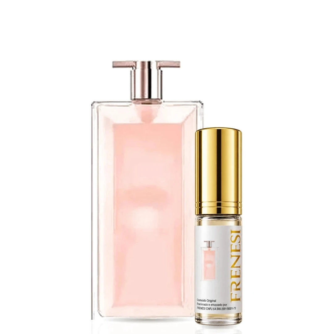 Idôle Eau de Parfum, de Lancôme, ao lado do decant da Frenesi